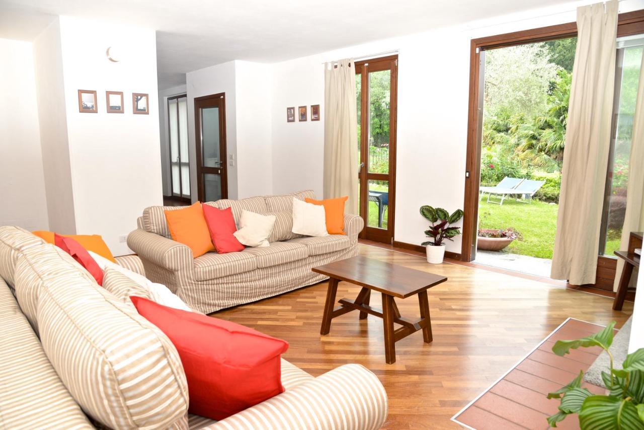 Casa Lory With Private Garden Apartment Cadenabbia Exterior photo